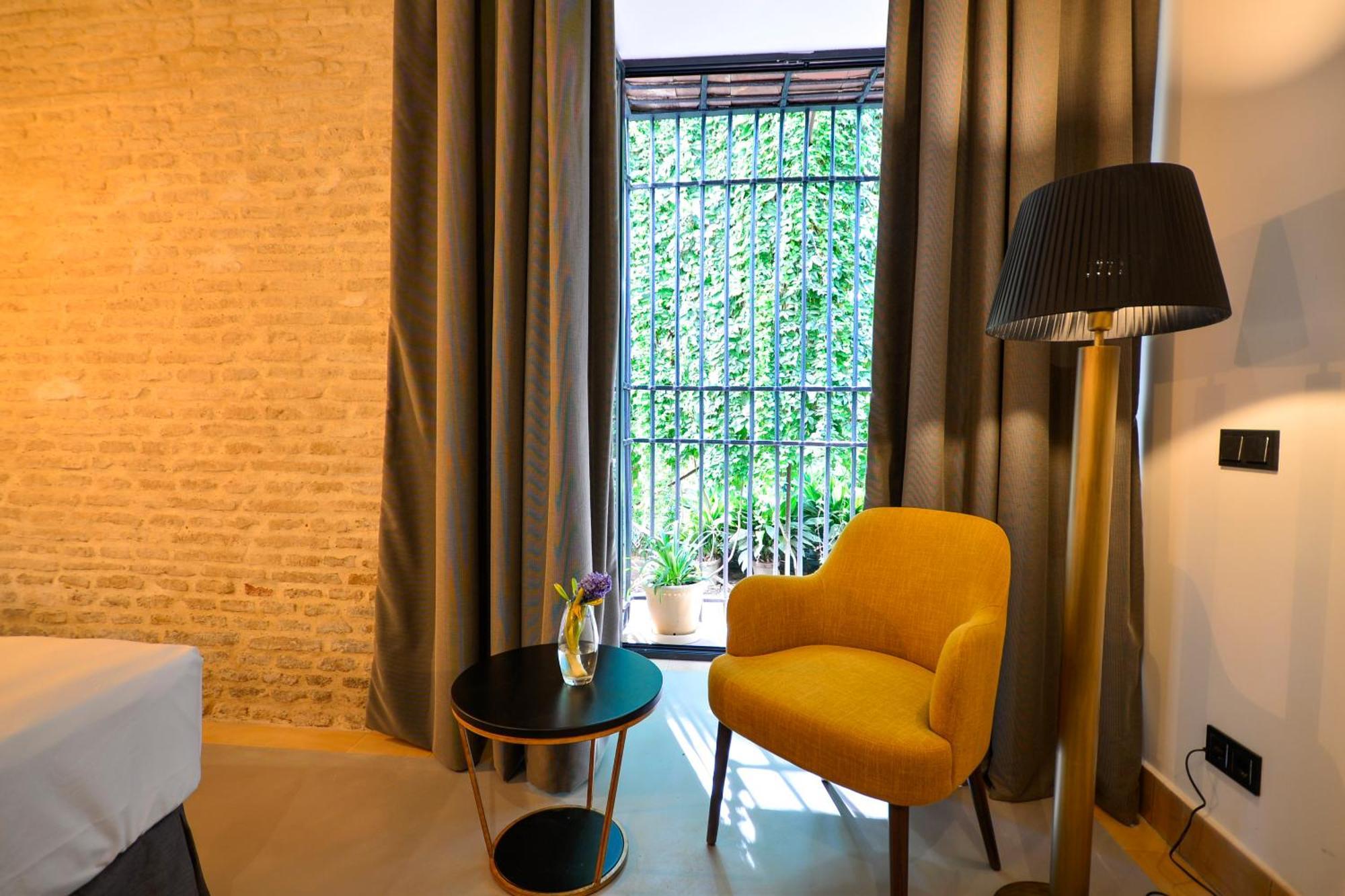 Hotel Legado Alcazar (Adults Only) Севилья Экстерьер фото