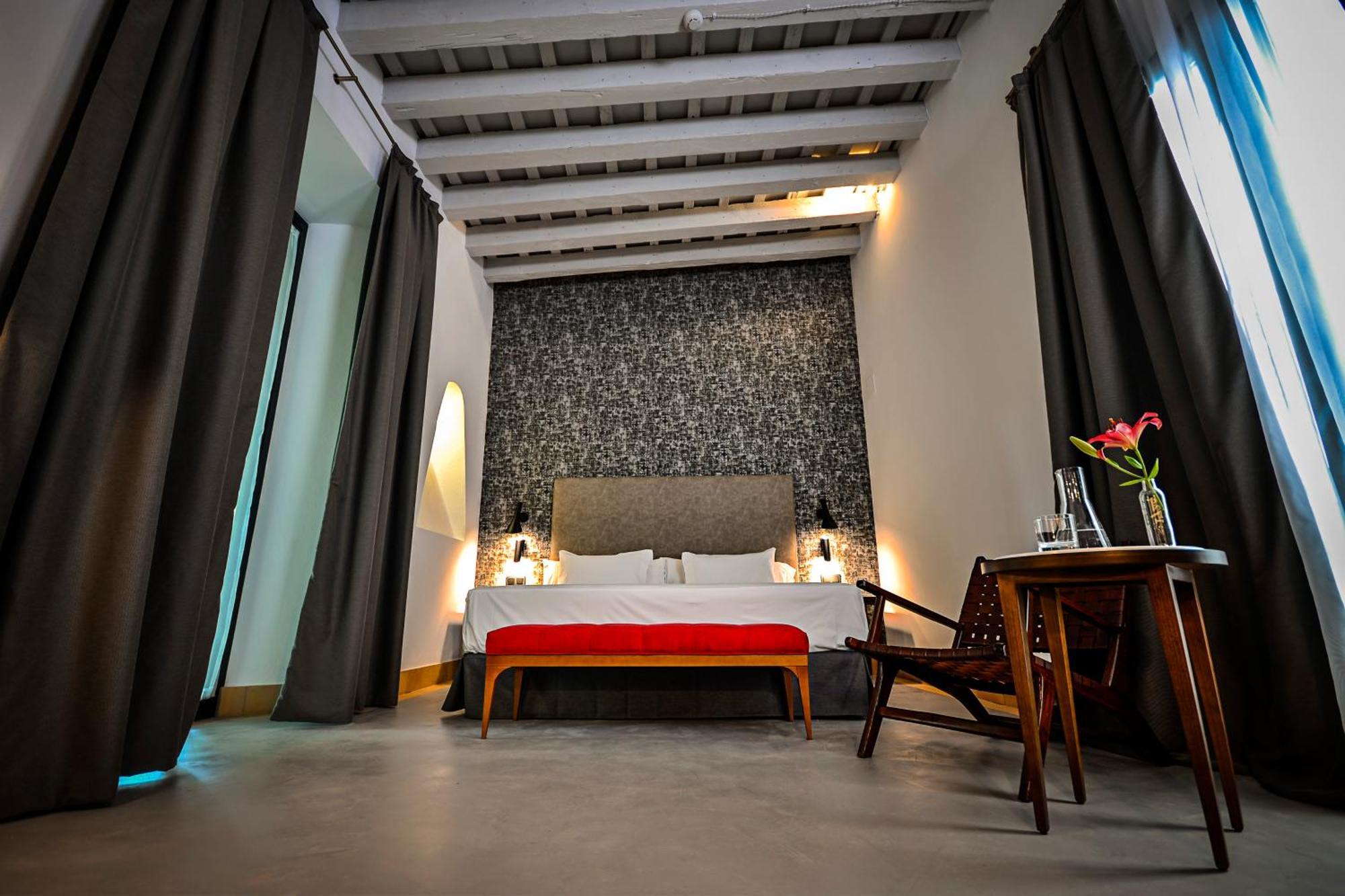 Hotel Legado Alcazar (Adults Only) Севилья Экстерьер фото