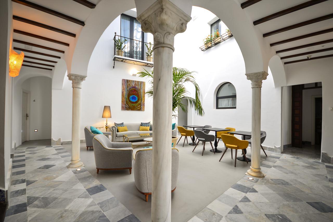 Hotel Legado Alcazar (Adults Only) Севилья Экстерьер фото