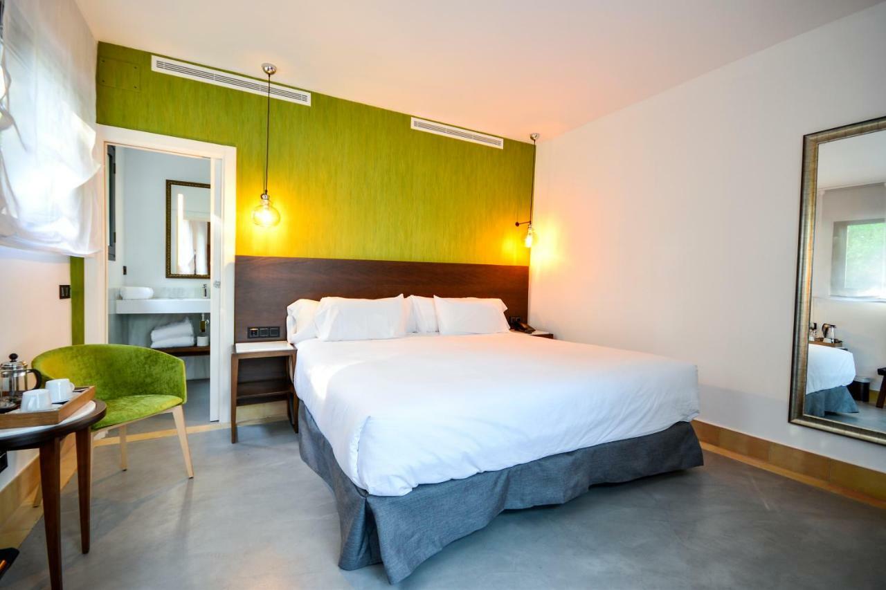 Hotel Legado Alcazar (Adults Only) Севилья Экстерьер фото