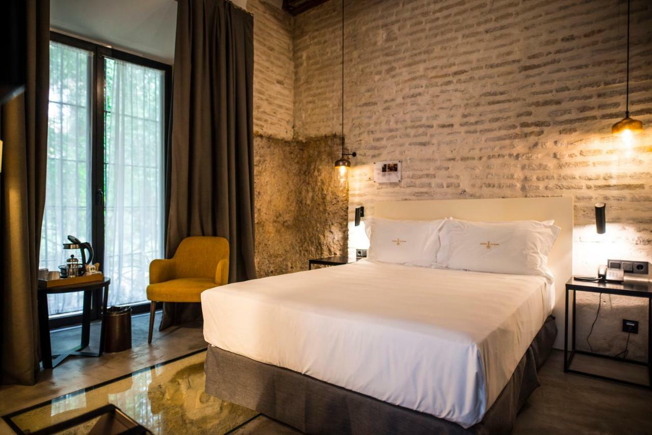 Hotel Legado Alcazar (Adults Only) Севилья Экстерьер фото